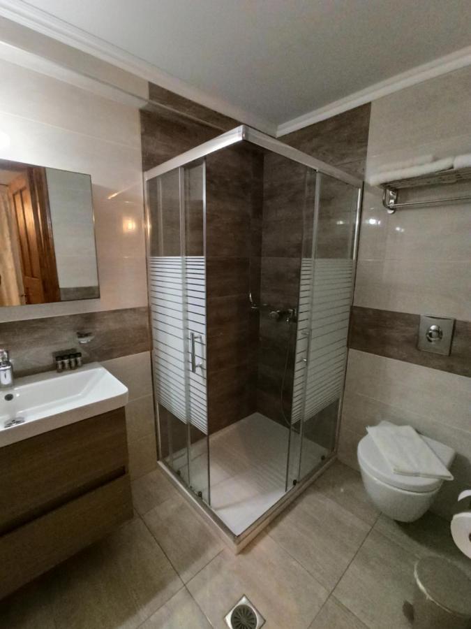 Main Square Apartment Сімі Екстер'єр фото