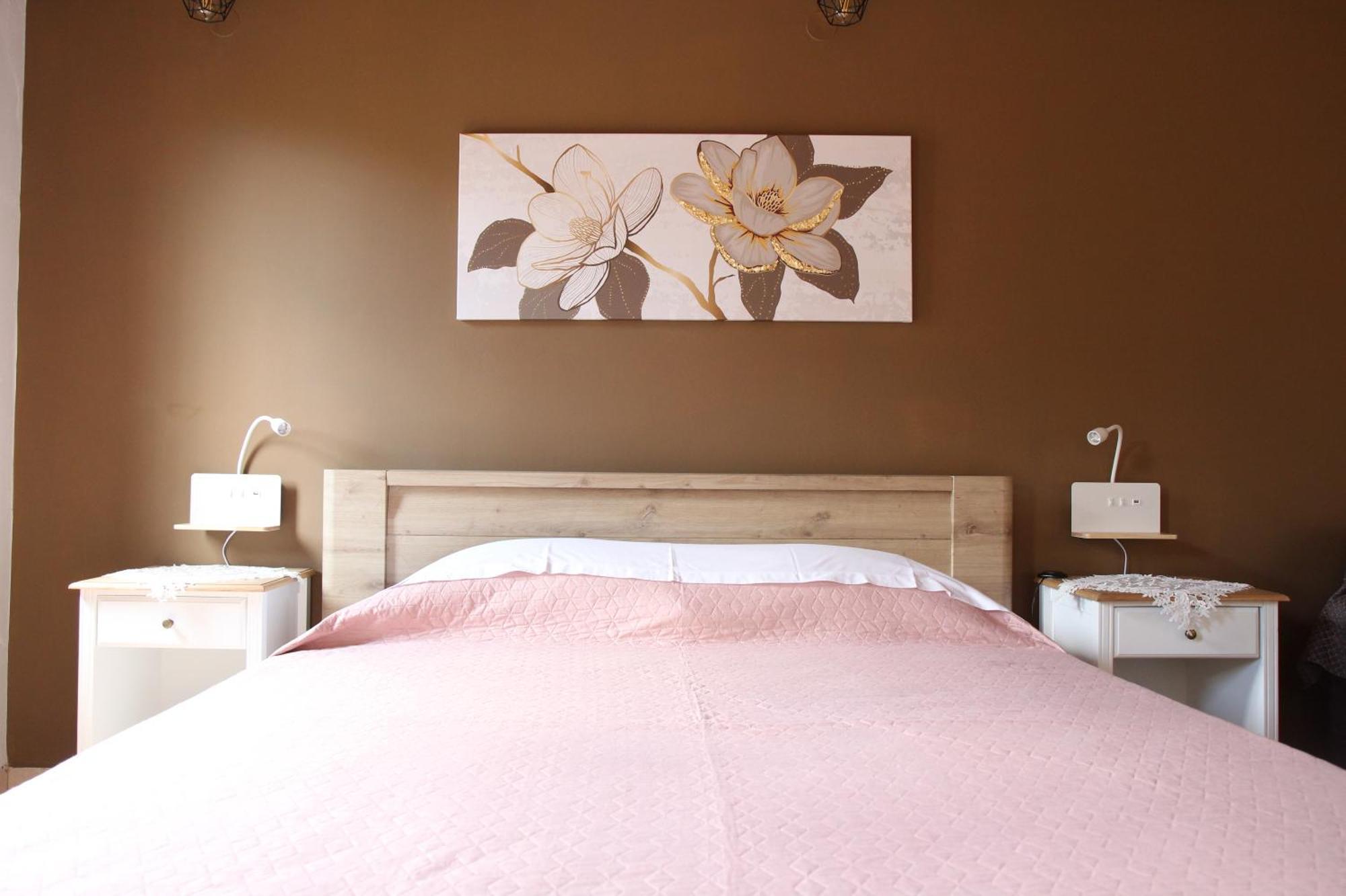 Main Square Apartment Сімі Екстер'єр фото